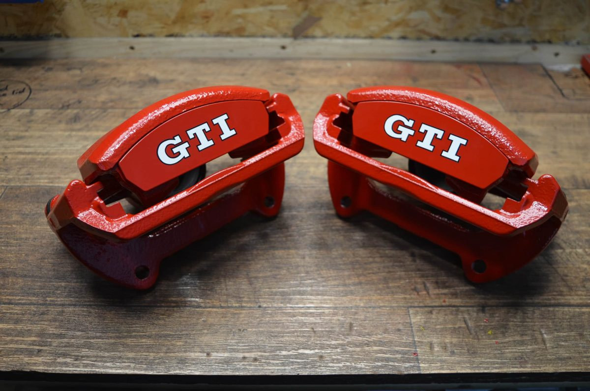 Best Brembo Red Brake Caliper Paint Kit. 24 Hour Delivery!