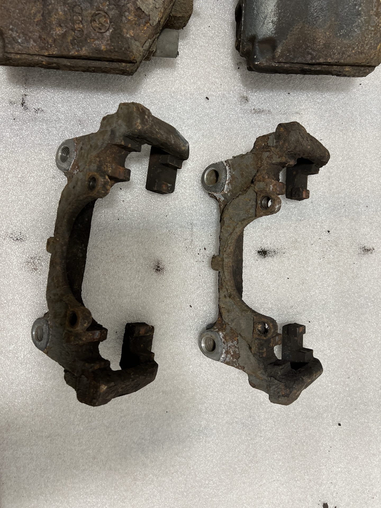 BMW Brake Calipers Refurbishment and Paint